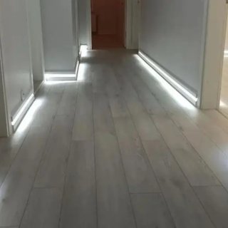 لاین نوری روکار قرنیز با ابعاد mm 44.5X35 برند عمادلایت